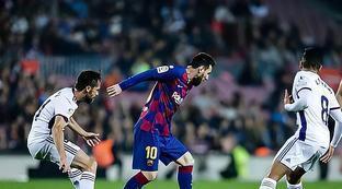 伤病困扰 伤病困扰